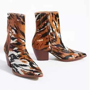 Brand New Animal Print Ankle Western Bootie - Matisse Caty Boot